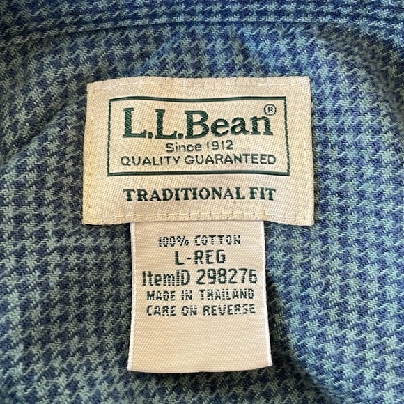 L.L. BEAN button down shirt size L blue check traditional fit cotton lon… - Picture 3 of 4